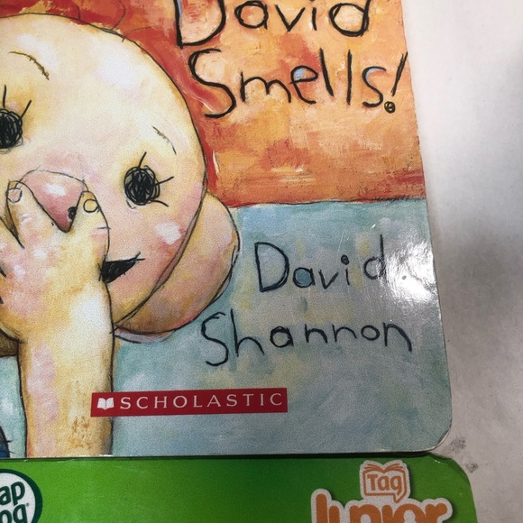Leap Frog Junior Tag hard cover books, lot of 4 David smells , Dora, Pooh - Picture 8 of 13